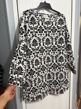 Lolly Wolly Doodle Black and White Damask Tunic Top XXL